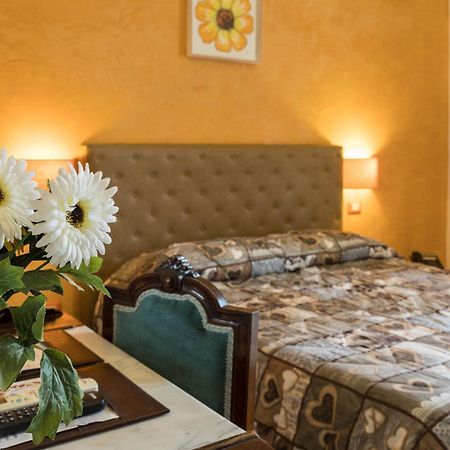 Locanda Dei Fiori Pistoia Eksteriør billede